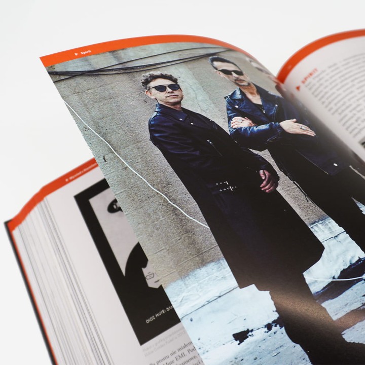 Depeche Mode. Monument